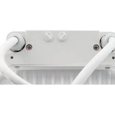 Image of 50W LED Floodlight 5000lm Glass IP65 with PIR Sensor