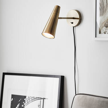 Peak Wall Light with Plug