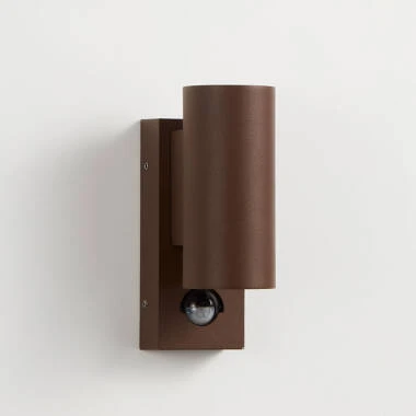 Searchlight Chiltern LED Outdoor Wall Light with PIR Sensor
