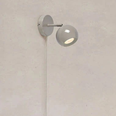 Pop Wall Light with Plug