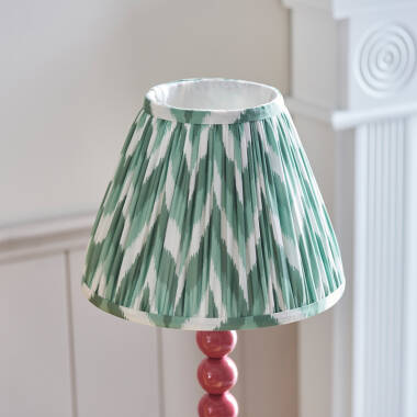 Image of Luxia Painswick Table Lamp