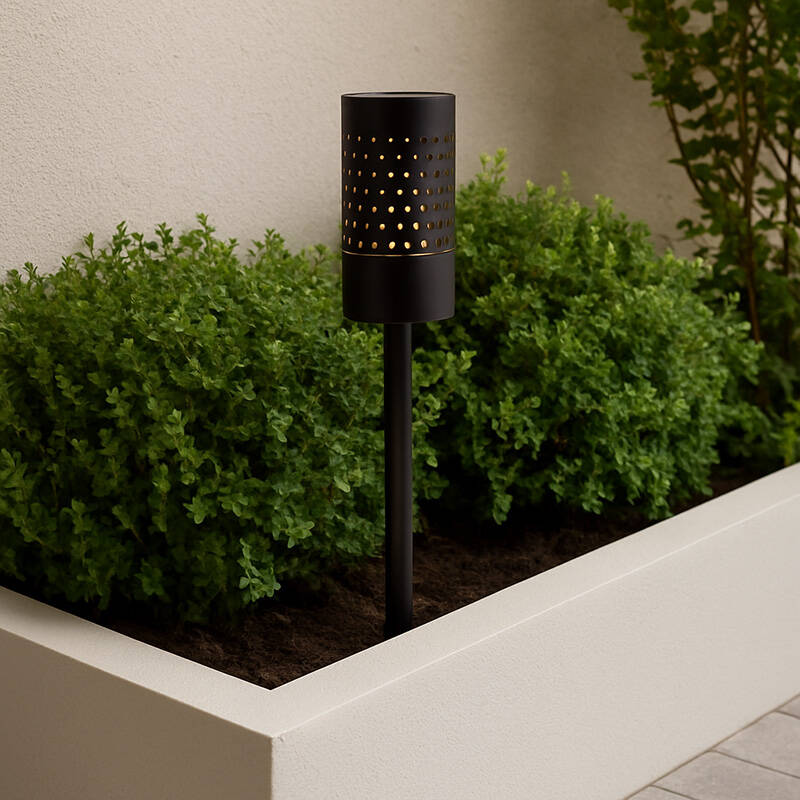 Image of EasyFit Core 12v Garden Lights - Willow LED Outdoor Feature Stake Light