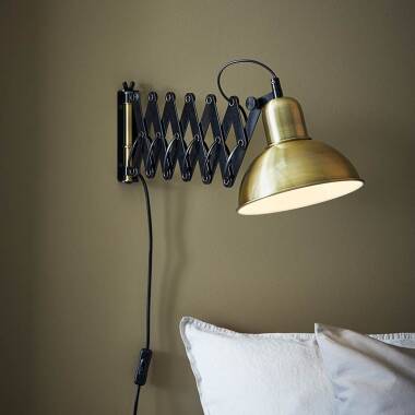 Riggs Wall Light with Plug