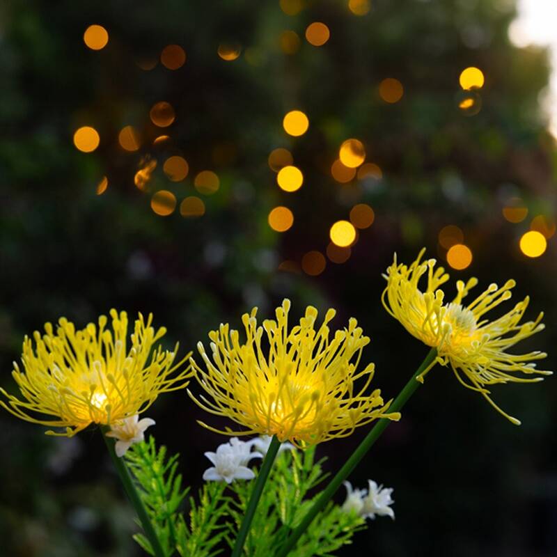 Image of Suri Florin Solar LED Flower Light