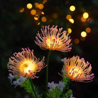 Suri Florin Solar LED Flower Light