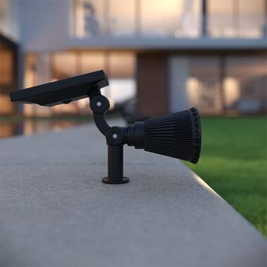 Suri Sunlit Solar LED Garden Spotlight