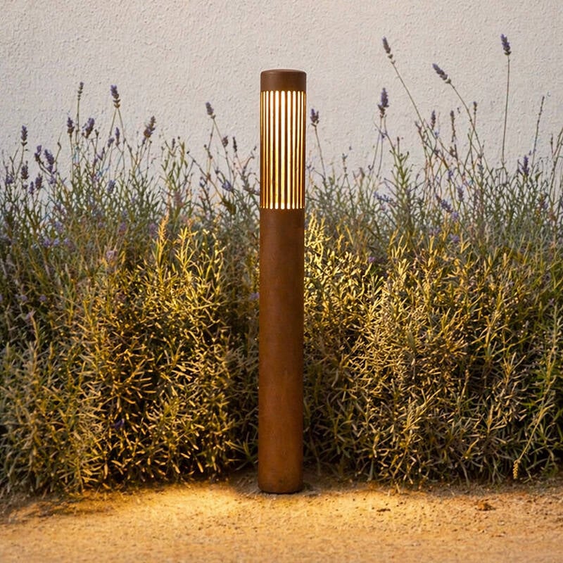 Image of Westport Coastal Rusty Glow 950 Post Light