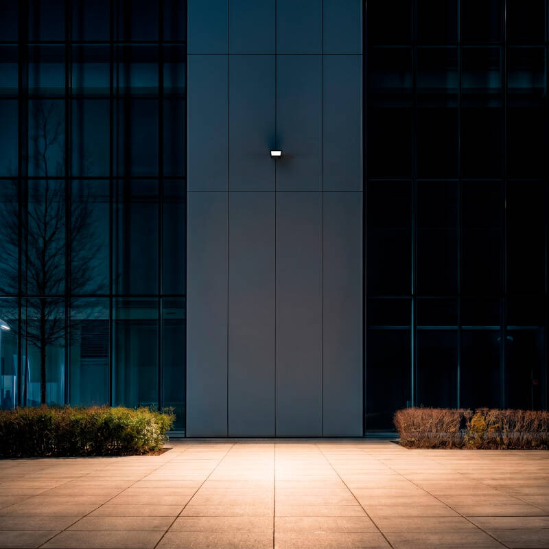Image of 50W Warm White LED Floodlight 5000lm Glass IP65