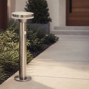 Image of Helios 6W Warm White Solar LED Post Light with PIR Sensor