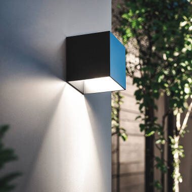 Image of Suri Rabat Warm White Solar LED Outdoor Wall Light with PIR Sensor