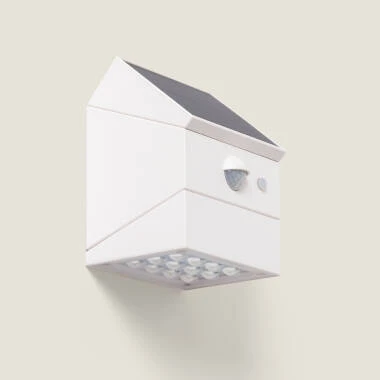 Suri Twist 2.5W Solar LED Wall Light with PIR Sensor