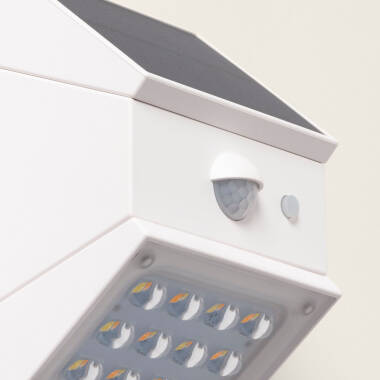Image of Suri Twist 2.5W Solar LED Wall Light with PIR Sensor