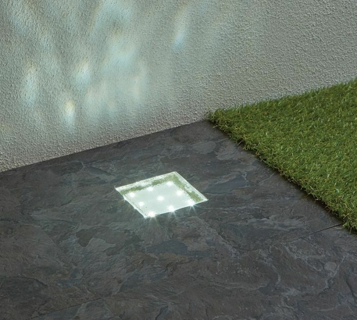 ground submergible light