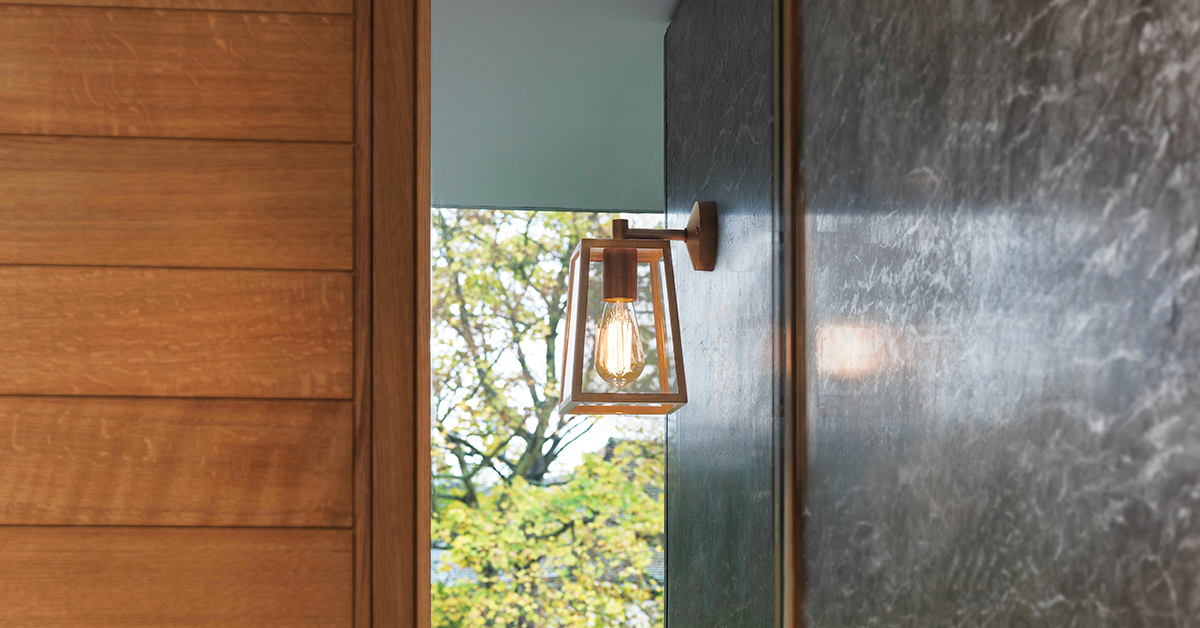 classic traditional LED wall lantern 