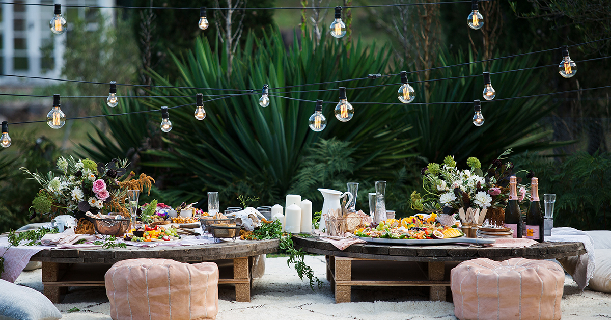 festoon outdoor party lighting