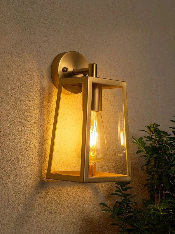Longshore Outdoor Wall Lantern